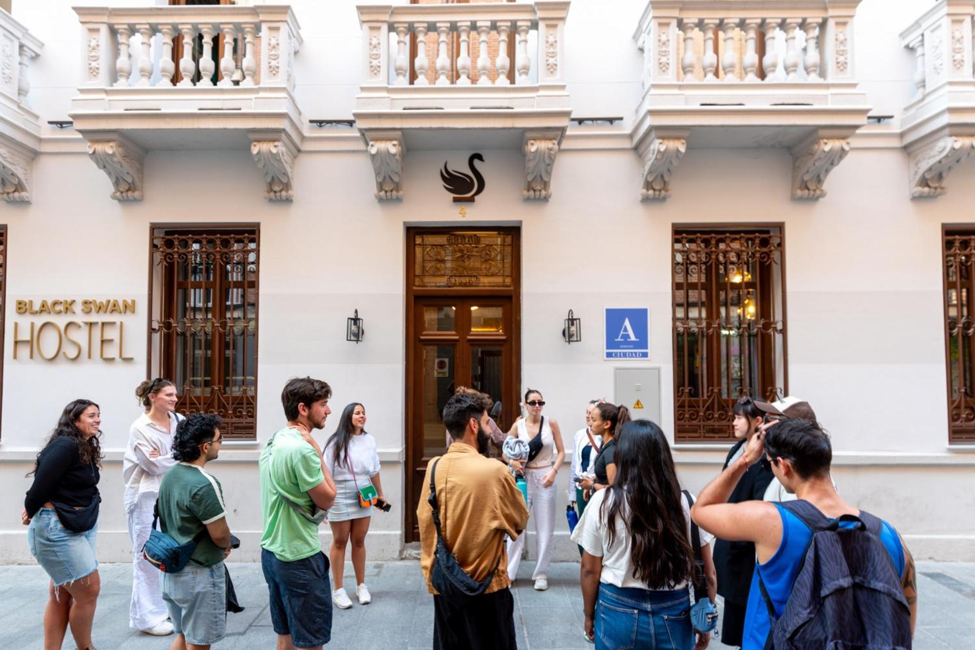 Hostel Black Swan Granada